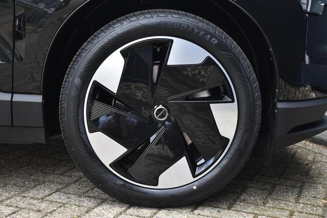 Volvo EX30 P5 Long Range Plus Europa 69 kWh | Harman Kardon Soundbar | Google Navigatie | Elektrische voorstoelen | BLIS | Adaptieve Cruise control | Stoel-/Stuurwielverwarming | Parkeer Camera | Warmtepomp | Volvo on Call | Keyless |