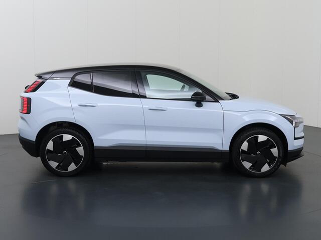 Volvo EX30 Single Motor Extended Range Plus 69 kWh | warmtepomp | Dodehoekdetectie | Achteruitrijcamera | Stoelverwarming | Stuurwielverwarming | Cruise control adaptief |