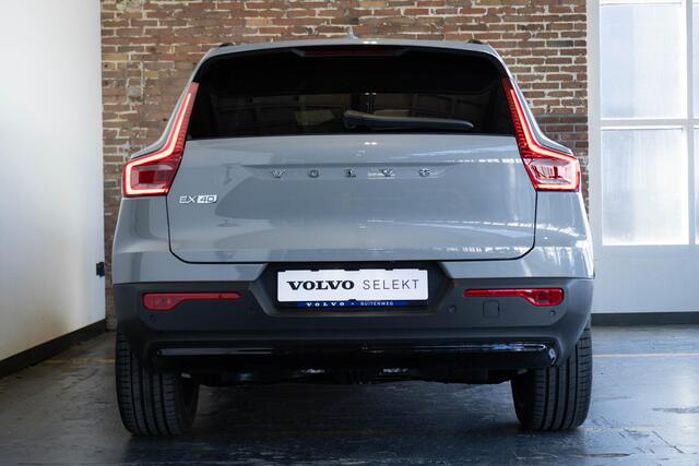 Volvo EX40 Single Motor Plus 70 kWh | Google infotainment | Stoelverwarming | 360° parkeercamera | Harman Kardon premium audio | Warmtepomp | Parkeersensoren voor + achter | Stuurwielverwarming |