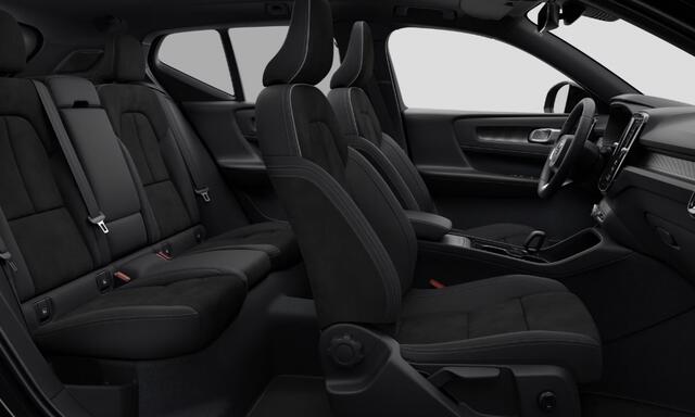 Volvo EX40 Single Motor Extended Range Plus 82 kWh Panoramadak / Extra getint glas achter / 360 Camera / Apple Carplay / Harman Kardon audio / 20? lichtmetalen velgen / Adaptive cruise control / Pilot assist /