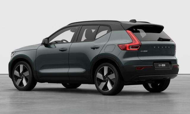 Volvo EX40 252PK Auotmaat Single Motor Extended Range Plus Panoramadak / Apple Carplay / Android Auto / Harman kardon audio / Adaptive cruise control / Pilot assist / Lichtmetalen velgen /