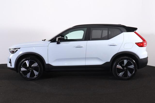 Volvo EX40 Extended Range Ultra 82 kWh - Panorama/schuifdak - IntelliSafe Assist & Surround - 360º Camera - Harman/Kardon audio - Verwarmde voorstoelen, stuur & achterbank - Parkeersensoren voor & achter - Elektr. bedienb. voorstoelen met geheugen links - Draadloze