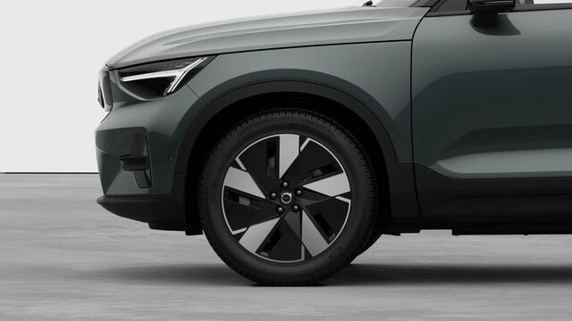 Volvo EX40 Single Motor Extended Range Ultra 82 kWh | Verwacht Dec. 2025 | Elektrisch Verstelbare Voorstoelen | 360º Camera | Harman Kardon Premium Audio | Google Infotainment | Pilot Assist | Schuif/Kantel-Panoramadak |