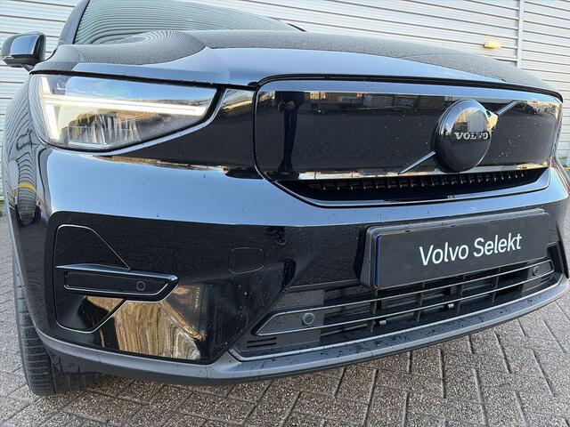 Volvo EX40 Single Motor Extended Range Plus 82 kWh / Harman/kardon / Achteruitrijcamera / Stoel- en stuurverwarming