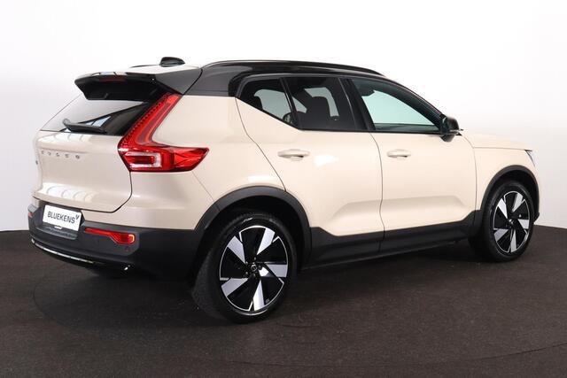 Volvo EX40 Extended Range Ultra 82 kWh - Panorama/schuifdak - IntelliSafe Assist & Surround - 360º Camera - Harman/Kardon audio - Verwarmde voorstoelen & stuur - Parkeersensoren voor & achter - Elektr. bedienb. voorstoelen met geheugen links - Draadloze tel. lader -