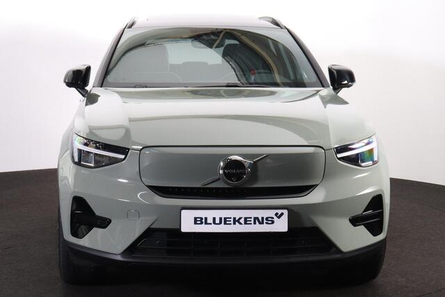 Volvo EX40 Extended Range Ultra 82 kWh - Panorama/schuifdak - IntelliSafe Assist & Surround - 360º Camera - Harman/Kardon audio - Verwarmde voorstoelen & stuur - Parkeersensoren voor & achter - Elektr. bedienb. voorstoelen met geheugen links - Warmtepomp - Extra get
