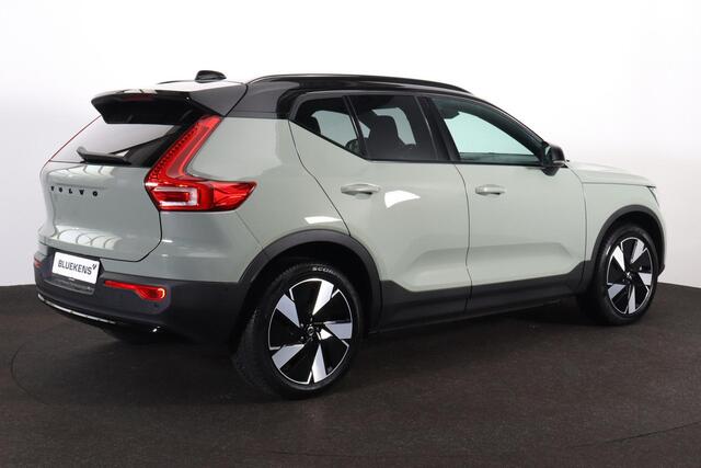 Volvo EX40 Extended Range Ultra 82 kWh - Panorama/schuifdak - IntelliSafe Assist & Surround - 360º Camera - Harman/Kardon audio - Verwarmde voorstoelen & stuur - Parkeersensoren voor & achter - Elektr. bedienb. voorstoelen met geheugen links - Warmtepomp - Extra get