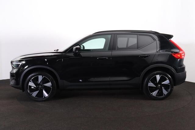 Volvo EX40 Extended Range Plus 82 kWh - IntelliSafe Assist & Surround - 360º Camera - Verwarmde voorstoelen, stuur & achterbank - Parkeersensoren voor & achter - Elektr. bedienb. bestuurdersstoel met geheugen - Draadloze tel. lader - Warmtepomp - Extra getint glas -