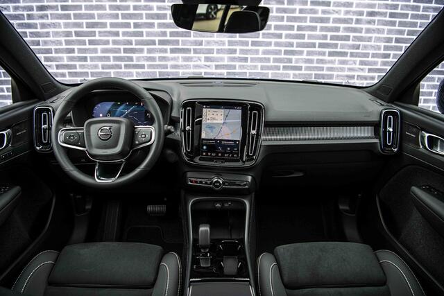 Volvo EX40 Single Motor Ext. Range Ultra Bl. Ed. Eur. 82 kWh | Harman Kardon | 20" | Panoramadak | Donker Glas | Power Seats | Nubuck | Adaptive Cruise | BLIS |
