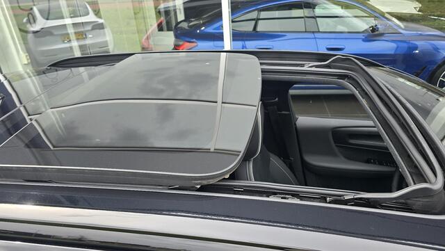 Volvo EX40 Twin Motor Performance Ultra Black Edition 82 kWh |Pano|Harman & Kardon|NAP|Memory