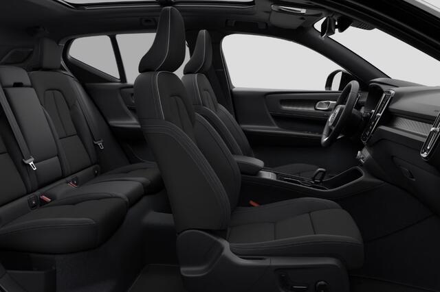 Volvo EX40 Single Ext. Range Plus Black Ed. Europa / Elektrische stoelen / Panoramadak / Panoramadak / Apple Carplay / Android Auto / Harman kardon audio / Adaptive cruise control / Pilot assist / Lichtmetalen velgen /