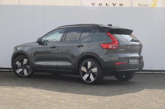 Volvo EX40 252PK Auotmaat Single Motor Extended Range Plus Panoramadak / Apple Carplay / Android Auto / Harman kardon audio / Adaptive cruise control / Pilot assist / Lichtmetalen velgen /