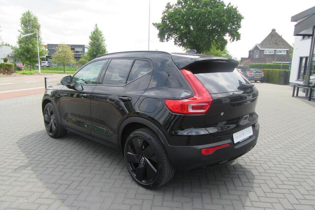 Volvo EX40 Single Motor Extended Range Plus Black Ed. 82 kWh