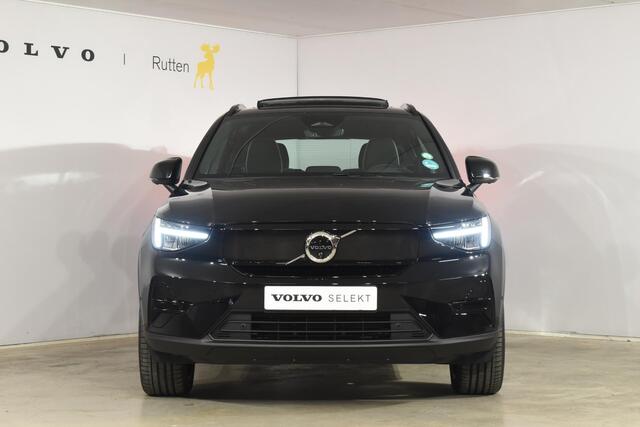 Volvo EX40 Single Motor Extended Range Ultra 82 kWh Navigatie / 360 Camera / 20'' velgen / Panorama schuif-kanteldak / Harman Kardon / Elektrisch verstelbare stoelen met geheugen / Stoelverwarming / Stuurverwarming