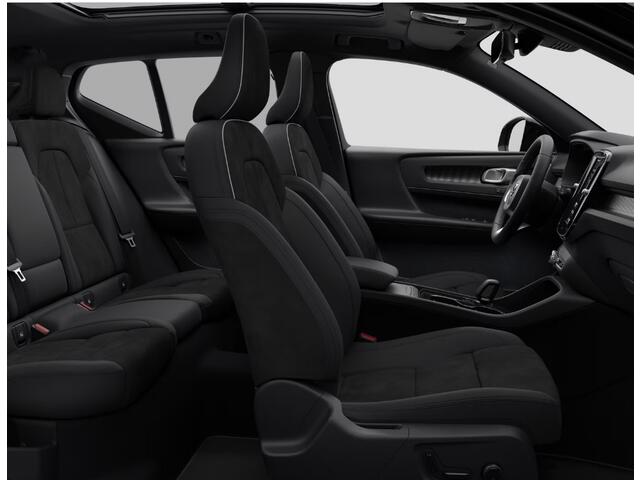 Volvo EX40 Single Ext. Range Ultra Black Edition Europa / Panoramadak / Adaptive cruise control / 360 Camera / Elektrisch bedienbare stoelen met geheugen / Apple Carplay / Android auto /