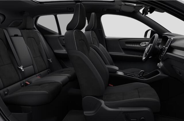 Volvo EX40 252PK Automaat Single Ext. Range Ultra Europa / Panoramadak / Adaptive cruise control / 360 Camera / Elektrisch bedienbare stoelen met geheugen / Apple Carplay / Android auto /