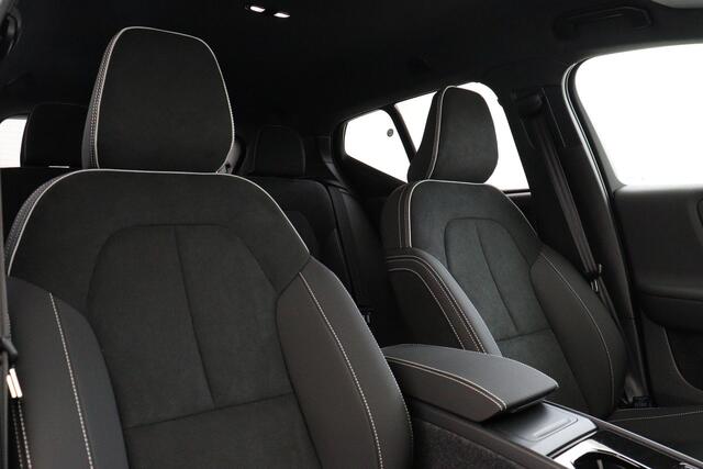 Volvo EX40 SINGLE MOTOR PLUS BLACK EDITION EUROPA 70 kWh -HARMAN/KARDON|POWER-SEATS|CLIMATE|360°CAM|PRIVACY.GLAS|20"