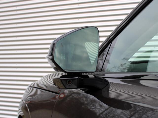 Volvo EX90 Twin Motor Performance Ultra Automaat / Luchtvering / Bowers & Wilkens audio / 22" velgen / 517pk / Pilot Assist Pack / Privacy Glass