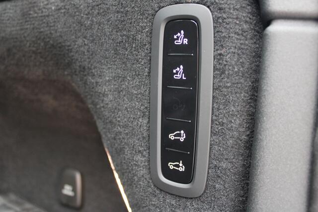 Volvo EX90 Twin Motor Performance Ultra 7p. 111 kWh | Direct leverbaar | Luchtvering | 22" velgen