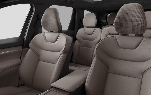 Volvo EX90 Twin Motor Ultra 7p. 106 kWh | Google | Bowers & Wilkins Audio | Luchtvering | Getint Glas | 360 Camera | Elektrochromatisch Panoramadak | Stoelverwarming Voor + Achter | Warmtepomp | Dodehoekdetectie | Elek. Stoelen | Elek. Achterklep | 22" LM