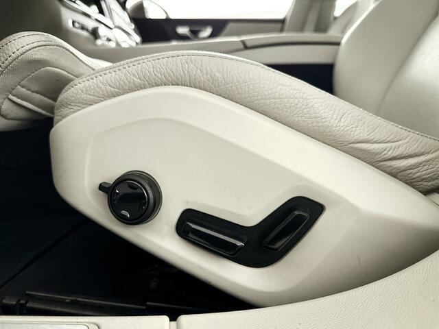 Volvo S60 Recharge T8 AWD Inscription | Panoramadak | Parkeercamera | Stoel- en Stuurverwarming | Trekhaak