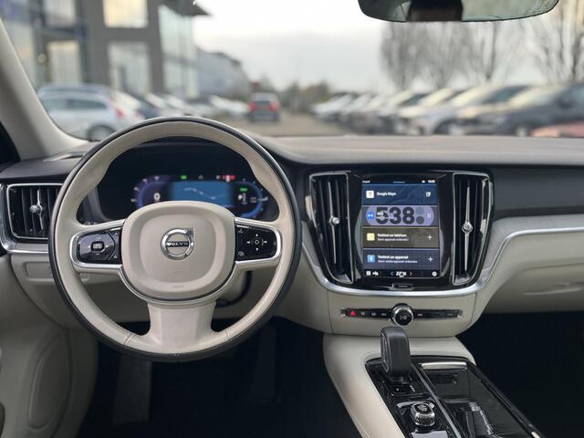 Volvo S60 Recharge T6 AWD Core | 18 Inch Velgen | Keyless Entry | Luchtfilter |