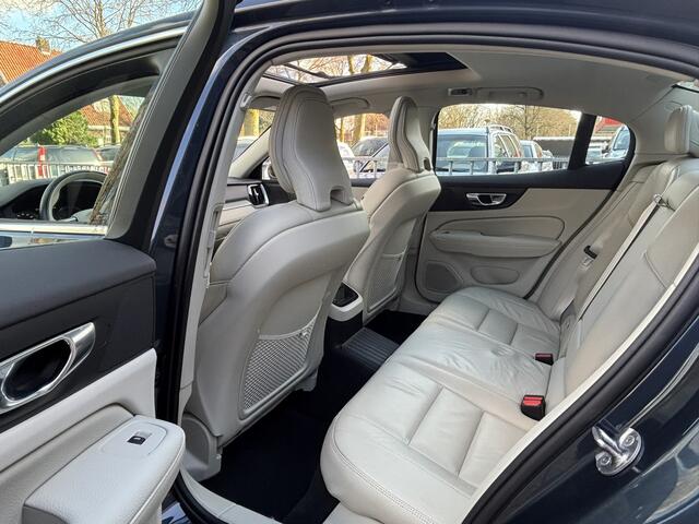 Volvo S60 T6 Recharge AWD Long Range Inscription Panorama Keyless ACC DAB