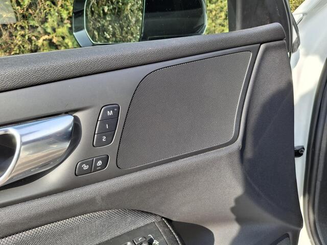 Volvo S60 2.0 B3 R-Design