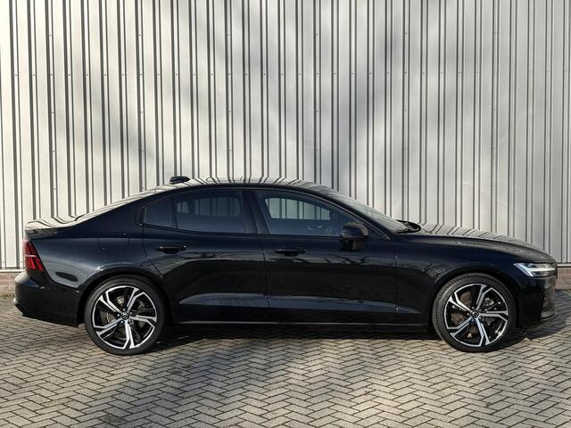 Volvo S60 B4 Plus Dark