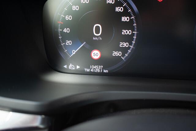 Volvo S60 2.0 T8 AWD Polestar Engineered Pano-B&W-keyless-20''-Carplay-ACC-