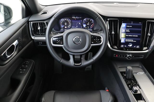 Volvo S60 B3 (M-HYBRID) R-DESIGN -HARMAN/KARDON|CAMERA|TREKHAAK|SPORTSTOELEN|ADAP.CRUISE