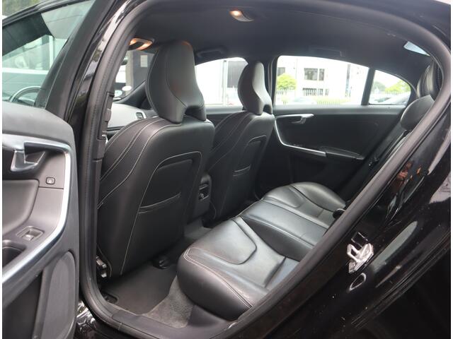 Volvo S60 2.0 T3 Nordic+ Navi / Afn Trekh / Elekramen / Cruise / Handgeschakeld 6 versn / Dealer onderhouden