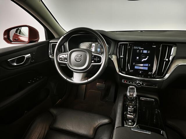 Volvo S60 2.0 Recharge T8 AWD Inscription | Camera | Memory | Leder | Navigatie | Adaptieve cruise |