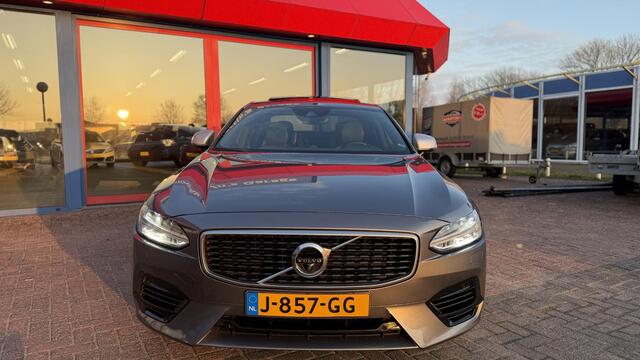 Volvo S90 2.0 T8 AWD Inscription BOMVOL! HUD / WEGKLAPBARE TREKHAAK / PANO / ELEK ACHTERKLEP