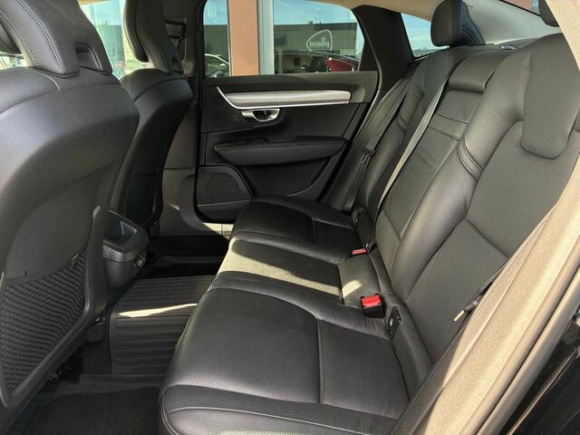 Volvo S90 2.0 T4 Momentum | Leder | Parkeersensor | ACC | Apple Carplay | Bluetooth |