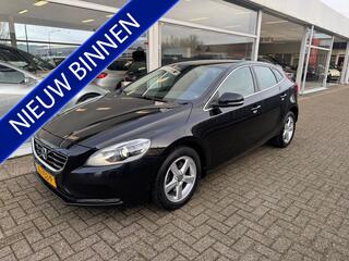 volvo-v40-2.0-t2-momentum--airco-