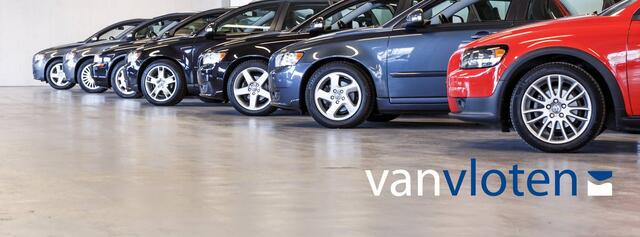 Volvo V40 2.0 T2 Inscription | Leder