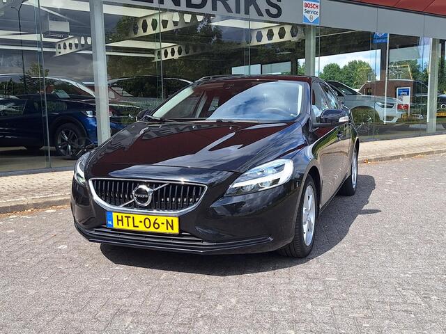 Volvo V40 2.0 T2 Momentum | Full LED | Trekhaak 1500kg | Climate | Navi | CC | Zeer mooi! | occasion