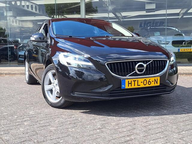 Volvo V40 2.0 T2 Momentum | Full LED | Trekhaak 1500kg | Climate | Navi | CC | Zeer mooi! | occasion
