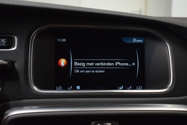 Volvo V40 2.0 123pk Momentum Trekhaak 1500kg/ Navi/ Cruise/Stoelverw.