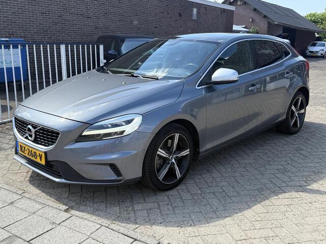 Volvo V40 2.0 T4 Business Sport Luxury-line