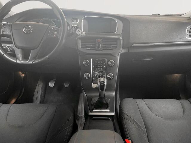 Volvo V40 2.0 T2 Kinetic Incl. BTW, Rijklaar+garantie...