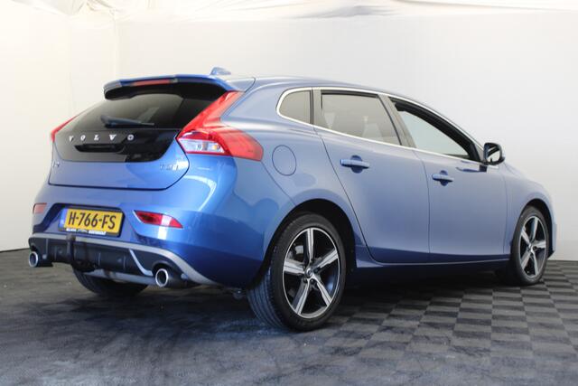 Volvo V40 1.5 T3 Polar+ Sport |Pano|Stoelverwarming|Trekhaak|