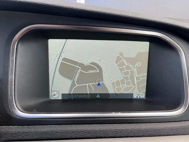 Volvo V40 2.0 T2 122PK Onderhoudshistorie/PDC/Bluethooth