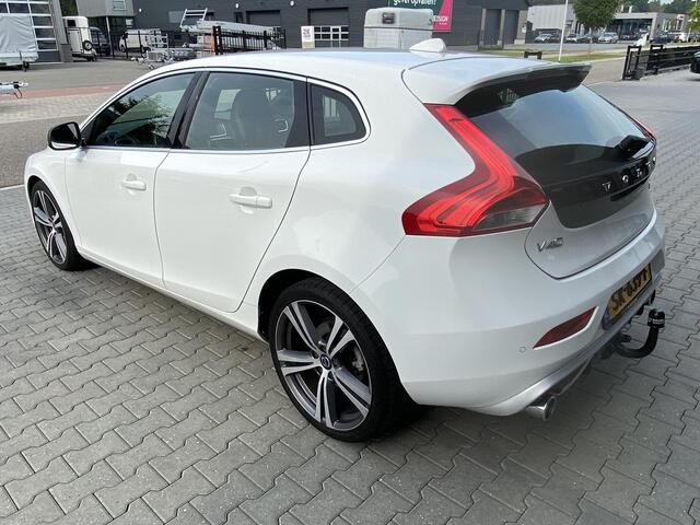 Volvo V40 2.0 T4 R-Design Cam|thk|navi|19 inch