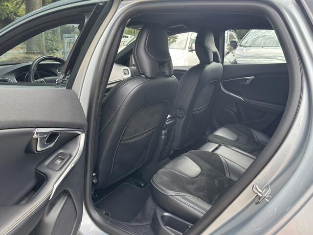 Volvo V40 2.0 T3 R-Design standkachel Stoelverwarming