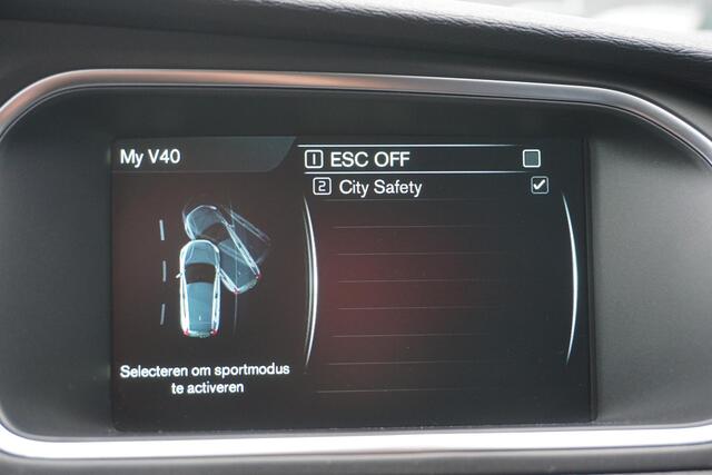 Volvo V40 T2 Nordic+ | Full Led | Standkachel | Stoelverwarming | Verwarmbare voorruit | Styling Pack |