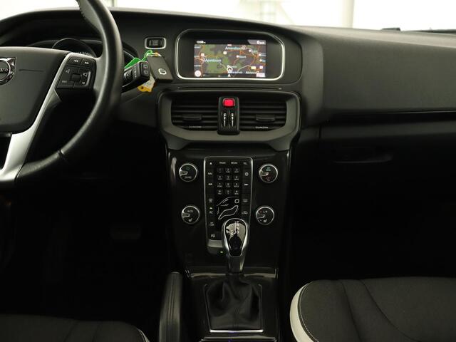 Volvo V40 1.5 T3 Dynamic Edition