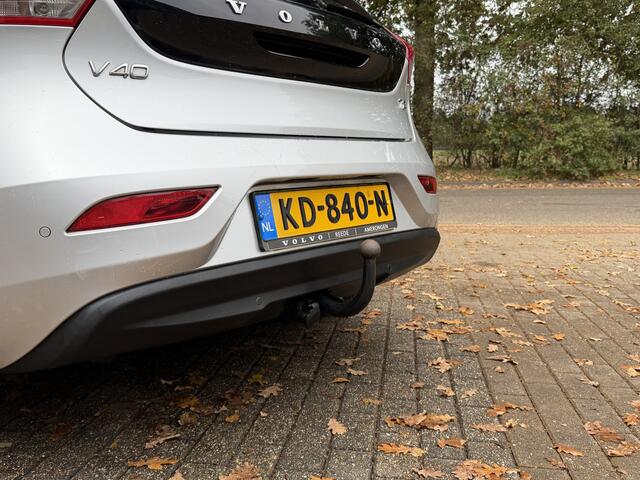 Volvo V40 2.0 T2 Nordic+ Stoel verwarming | Standkachel | Navigatie