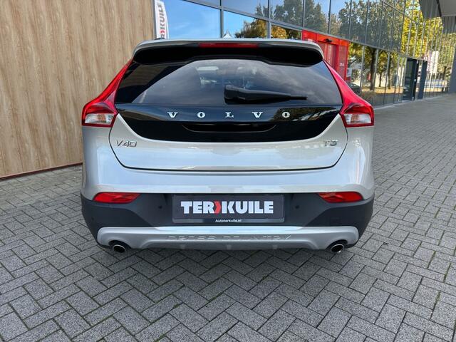 Volvo V40 Cross Country 1.5 T3 Polar+ Luxury / Pano / NAP